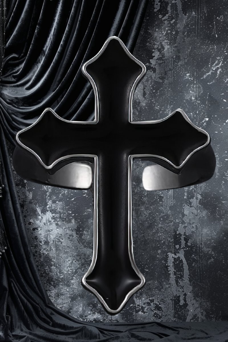 Bague Gothique Croix Noire – Obsidian